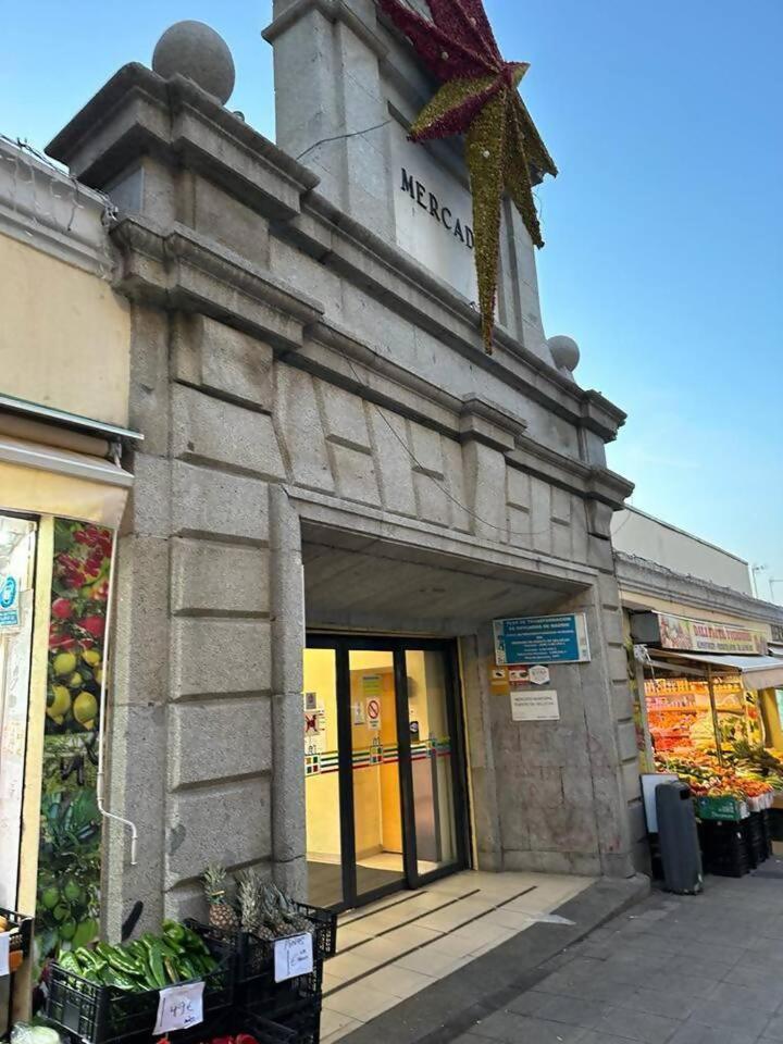 Market Martinez De La Riva I Madrid Exterior photo