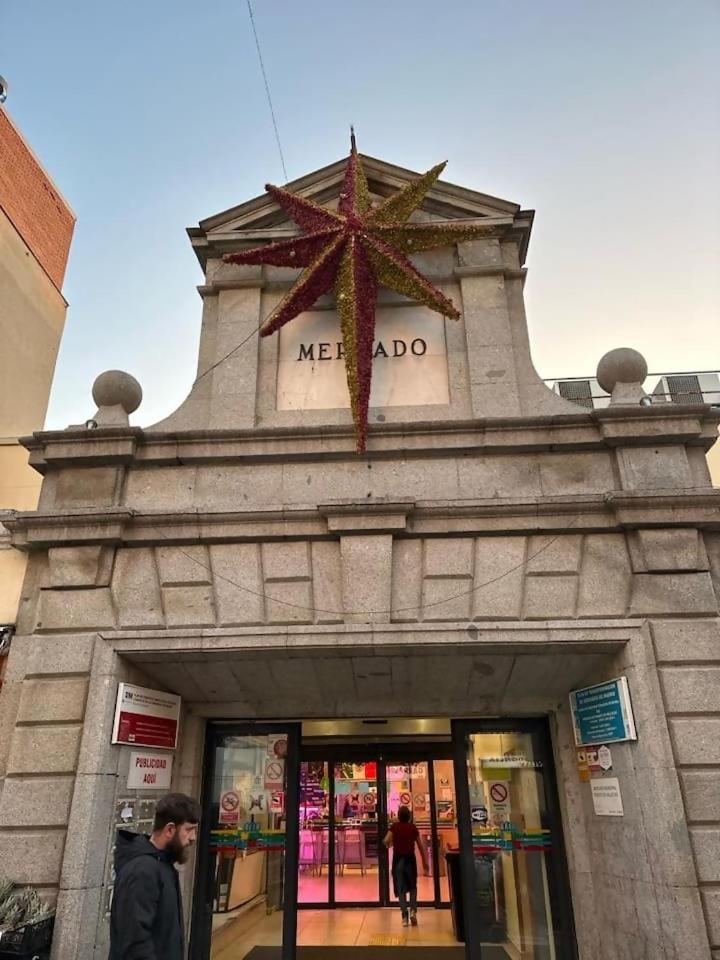Market Martinez De La Riva I Madrid Exterior photo